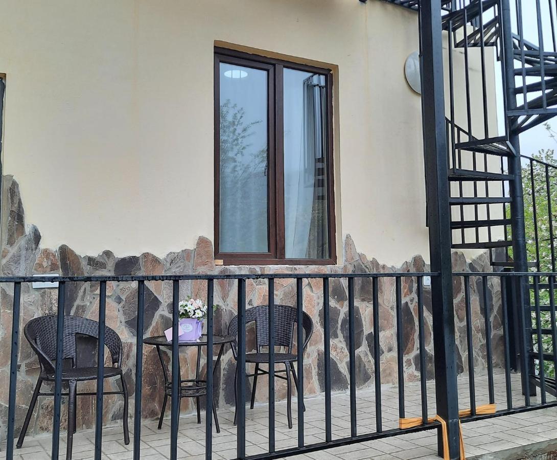 Guest House Bochora 보르조미 외부 사진